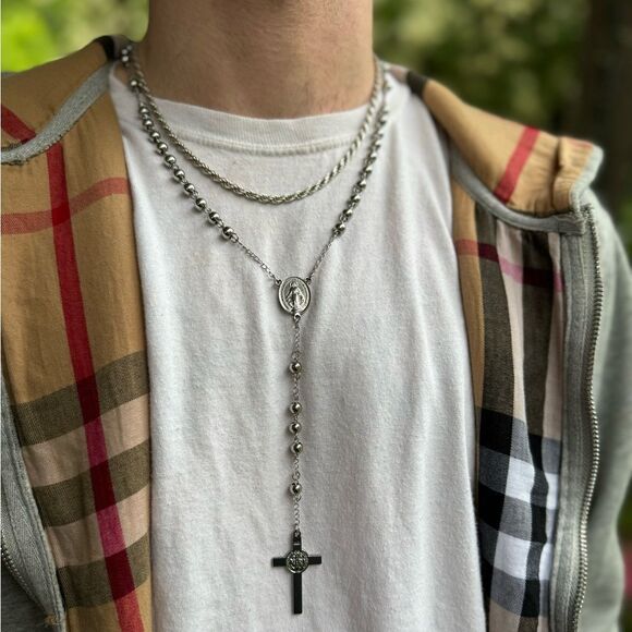 Silver Rosary Necklace Virgin Mary - Picture 5 of 5